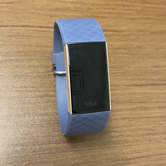 Fitbit charge 3 - Picture 1 of 4